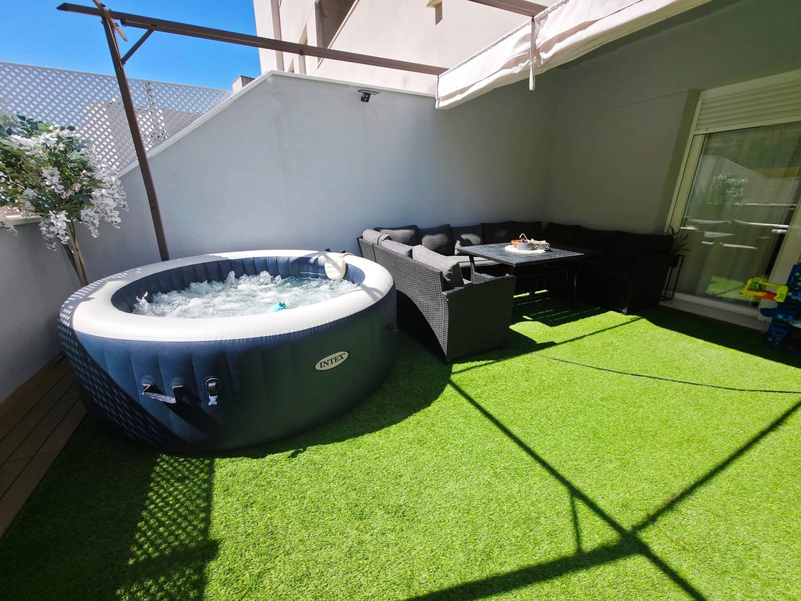 2 slaapkamer Flat te koop in Algeciras - € 220.000 (Ref: 9784070)