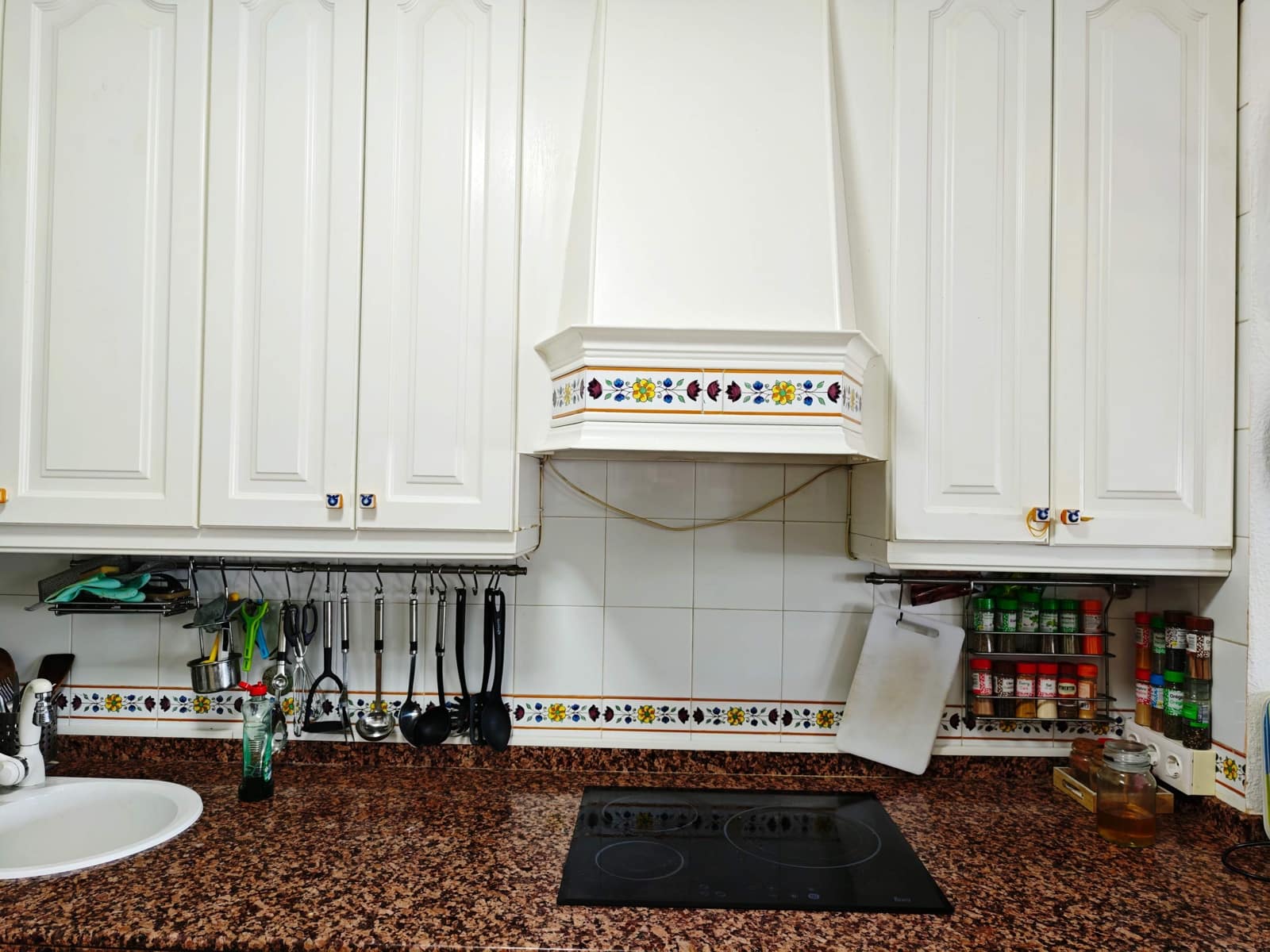 4 Zimmer Reihenhaus zu verkaufen in Algeciras mit Garage - 300.000 € (Ref: 9784071)