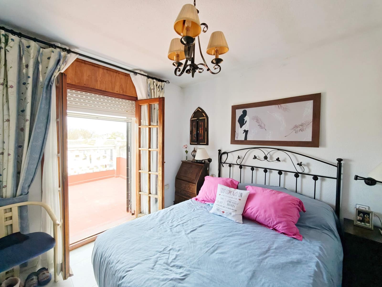 4 Zimmer Reihenhaus zu verkaufen in Algeciras mit Garage - 300.000 € (Ref: 9784071)