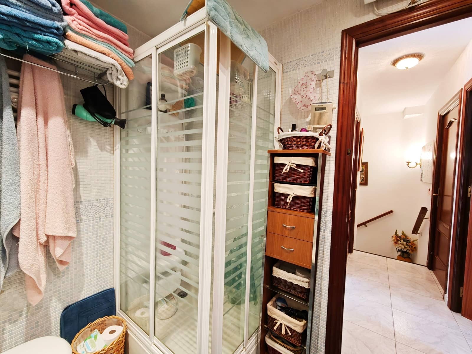 4 Zimmer Reihenhaus zu verkaufen in Algeciras mit Garage - 300.000 € (Ref: 9784071)