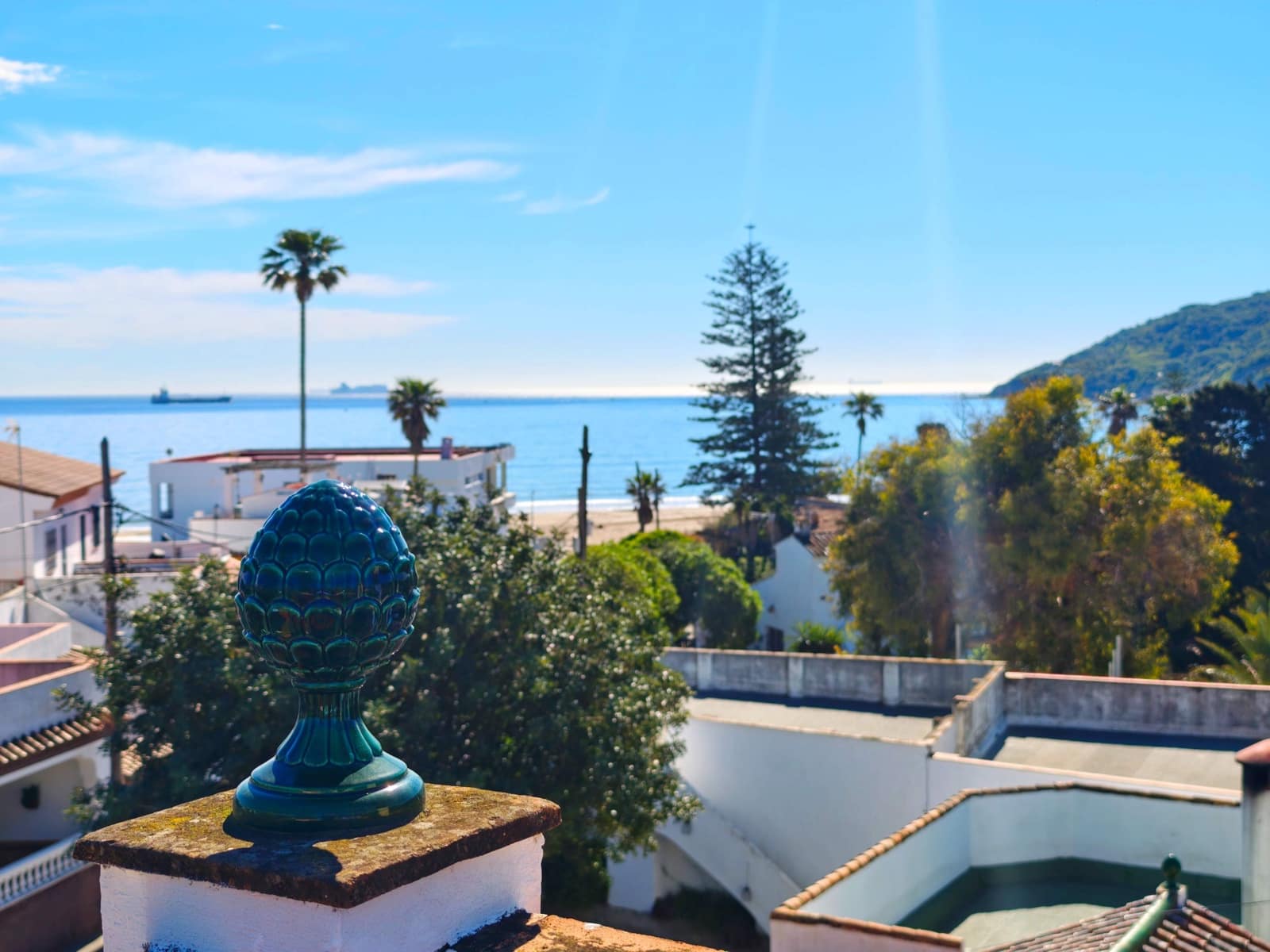 5 bedroom Villa for sale in Algeciras with pool garage - € 650,000 (Ref: 9784072)