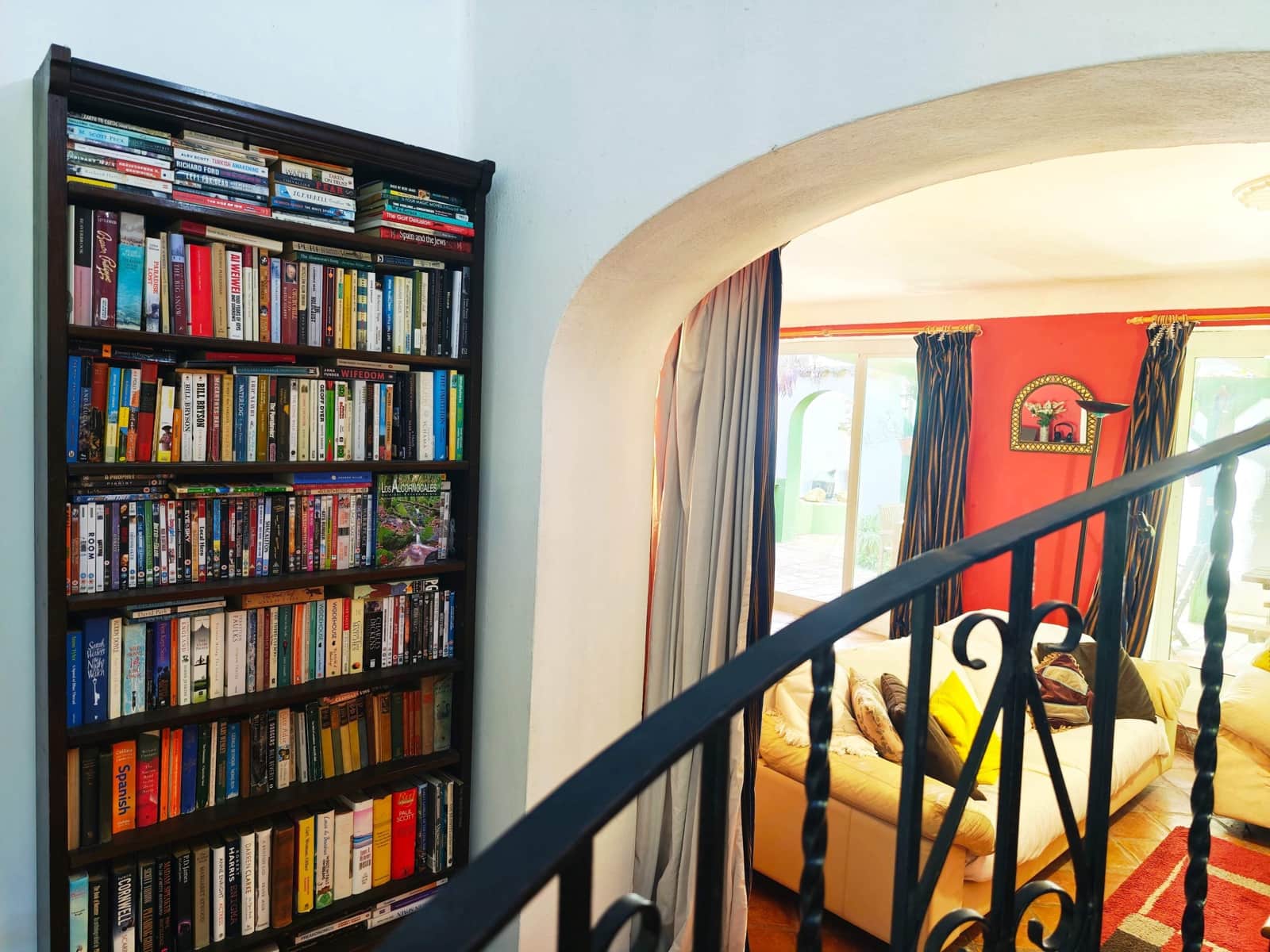 5 bedroom Villa for sale in Algeciras with pool garage - € 650,000 (Ref: 9784072)