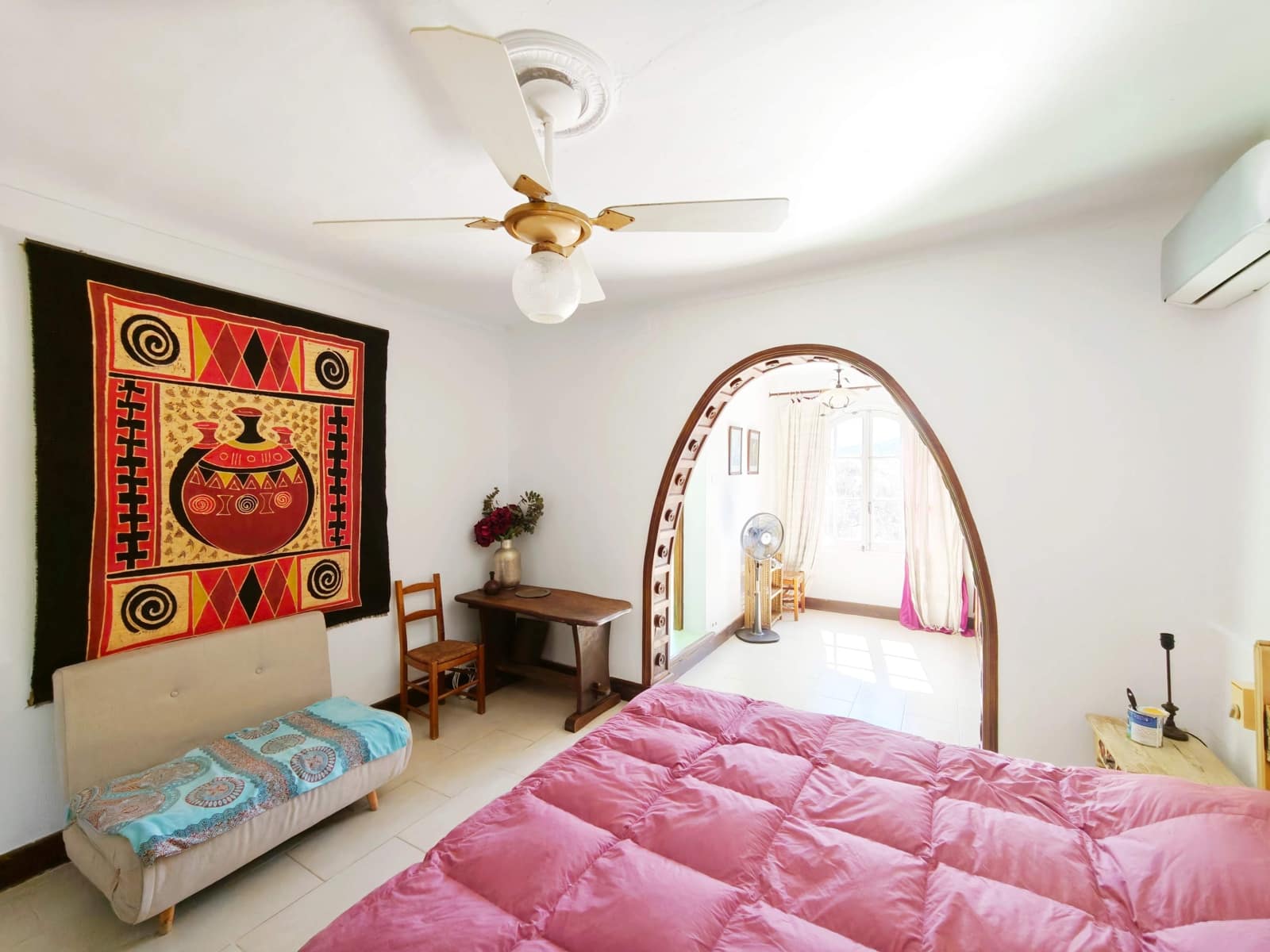 5 bedroom Villa for sale in Algeciras with pool garage - € 650,000 (Ref: 9784072)