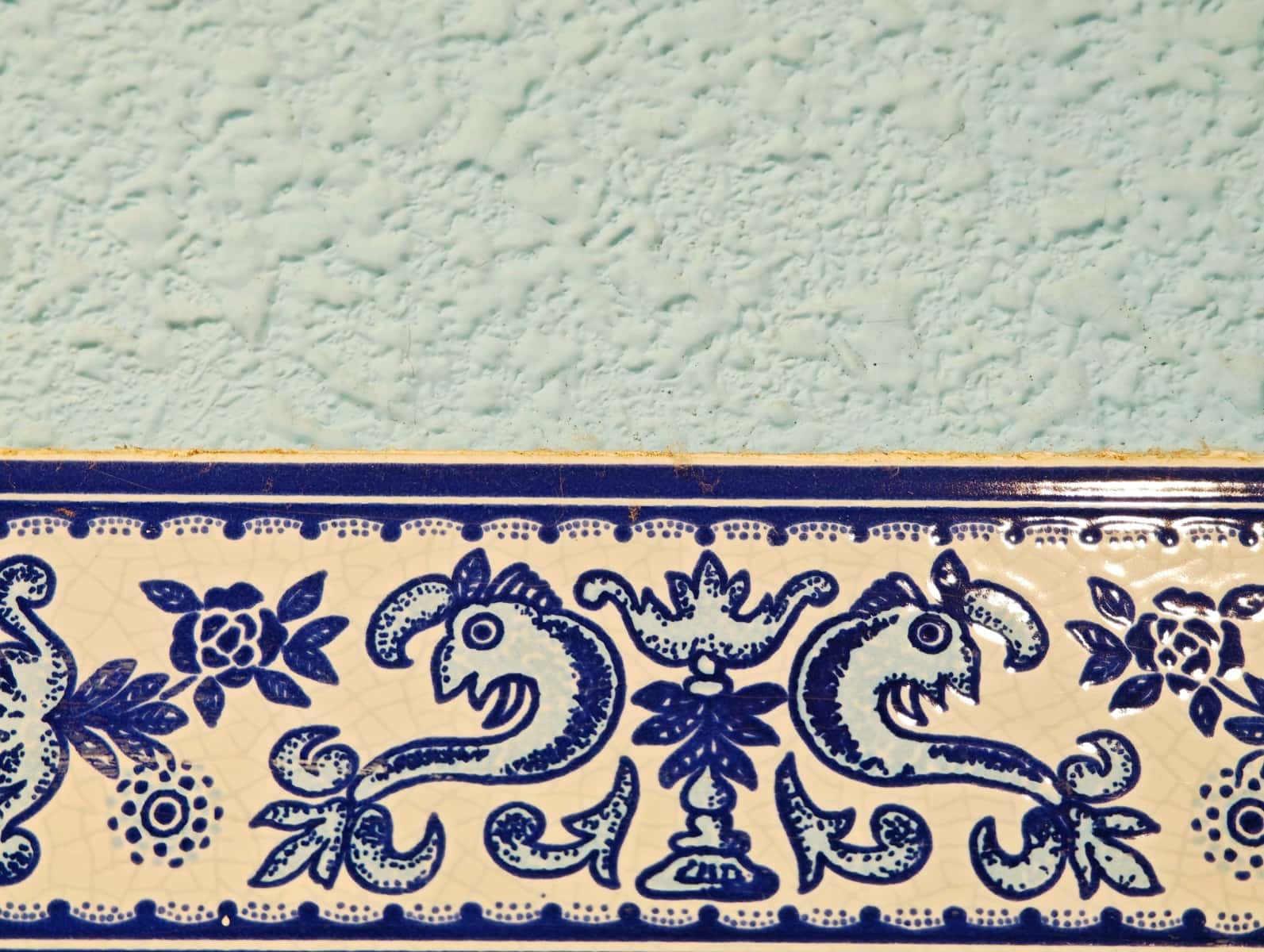 5 bedroom Villa for sale in Algeciras with pool garage - € 650,000 (Ref: 9784072)