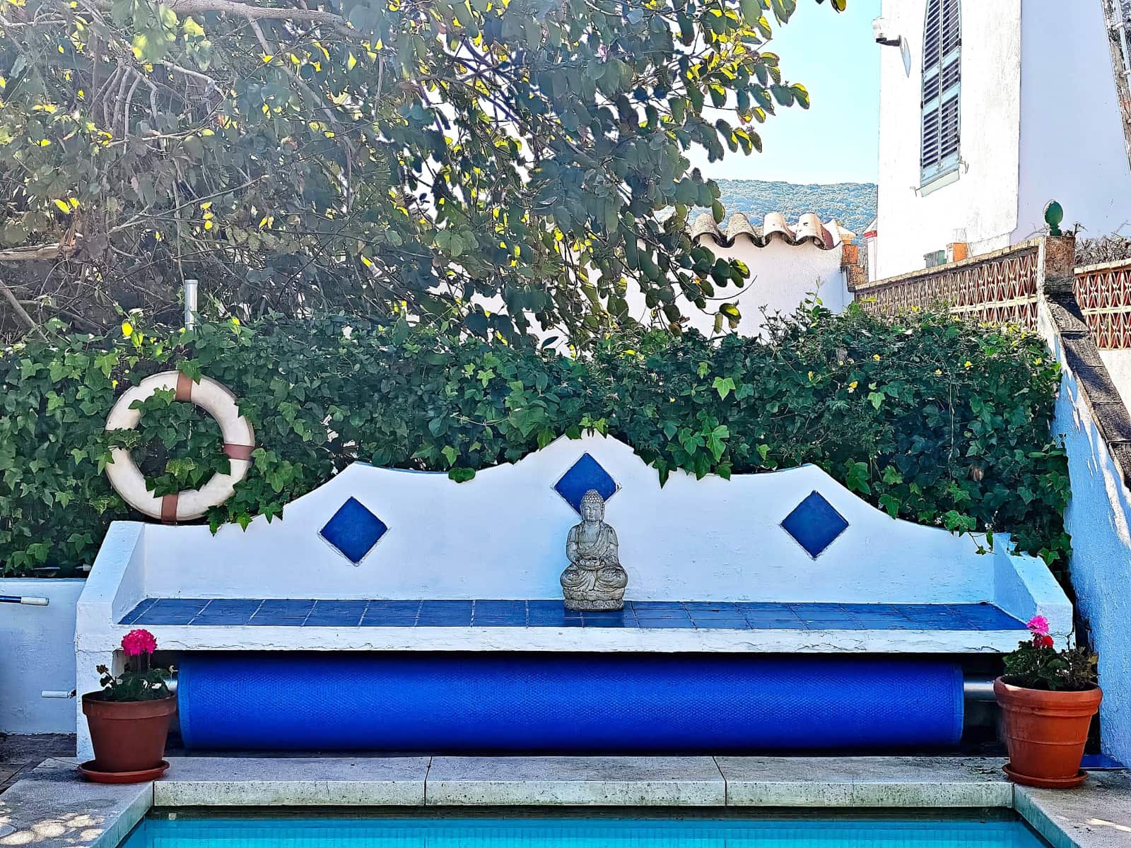 5 bedroom Villa for sale in Algeciras with pool garage - € 650,000 (Ref: 9784072)