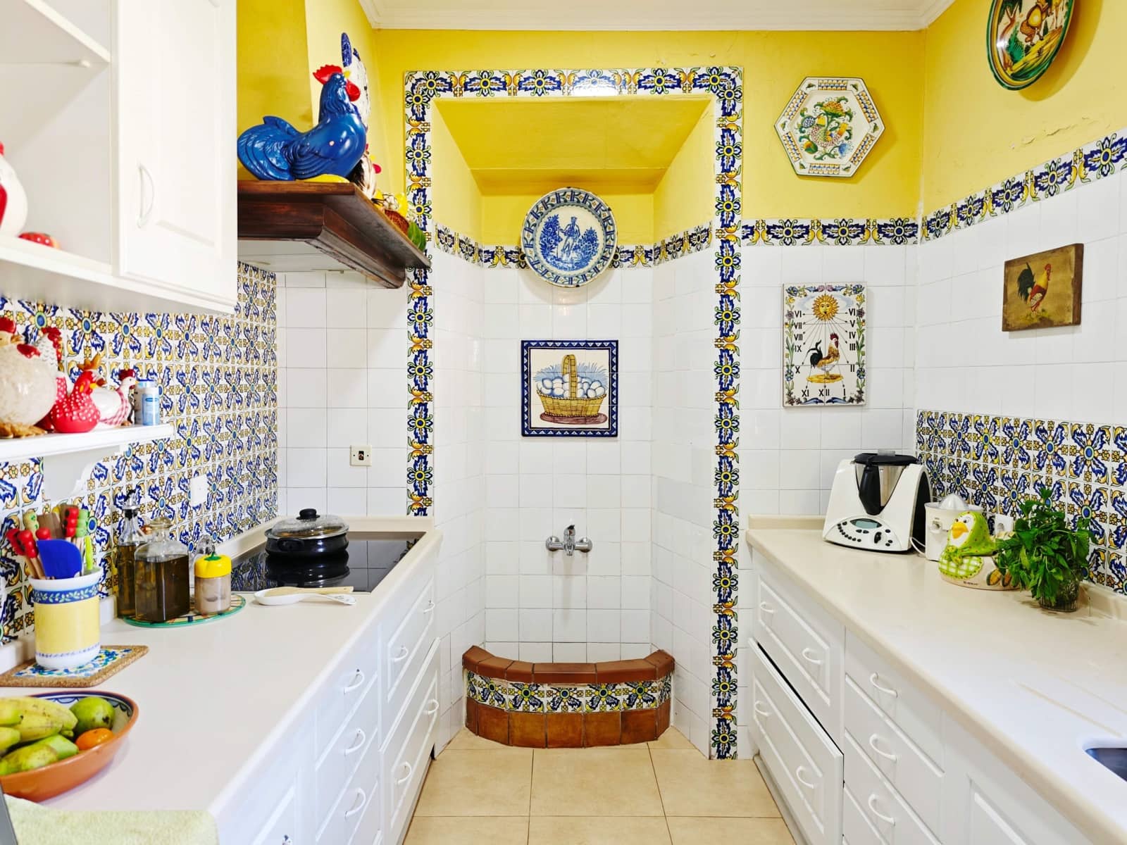 15 bedroom Villa for sale in Algeciras - € 730,000 (Ref: 9784073)