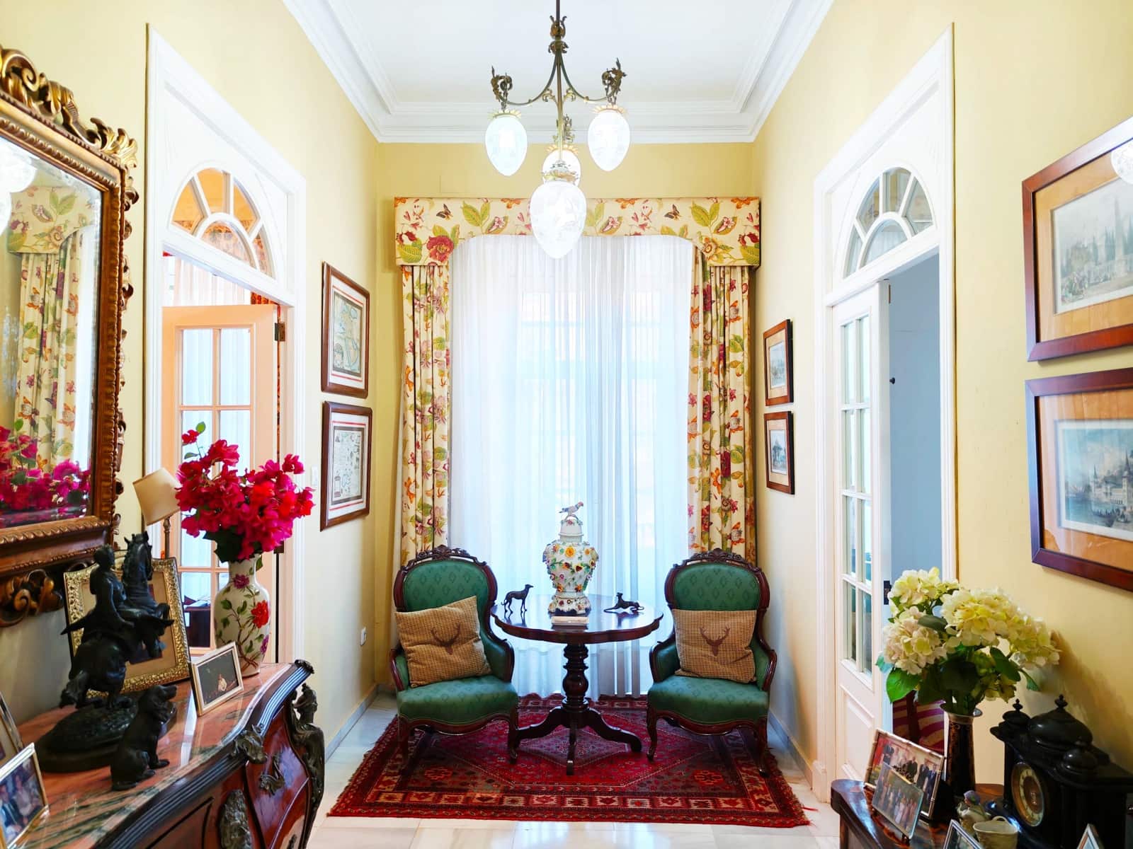 15 bedroom Villa for sale in Algeciras - € 730,000 (Ref: 9784073)