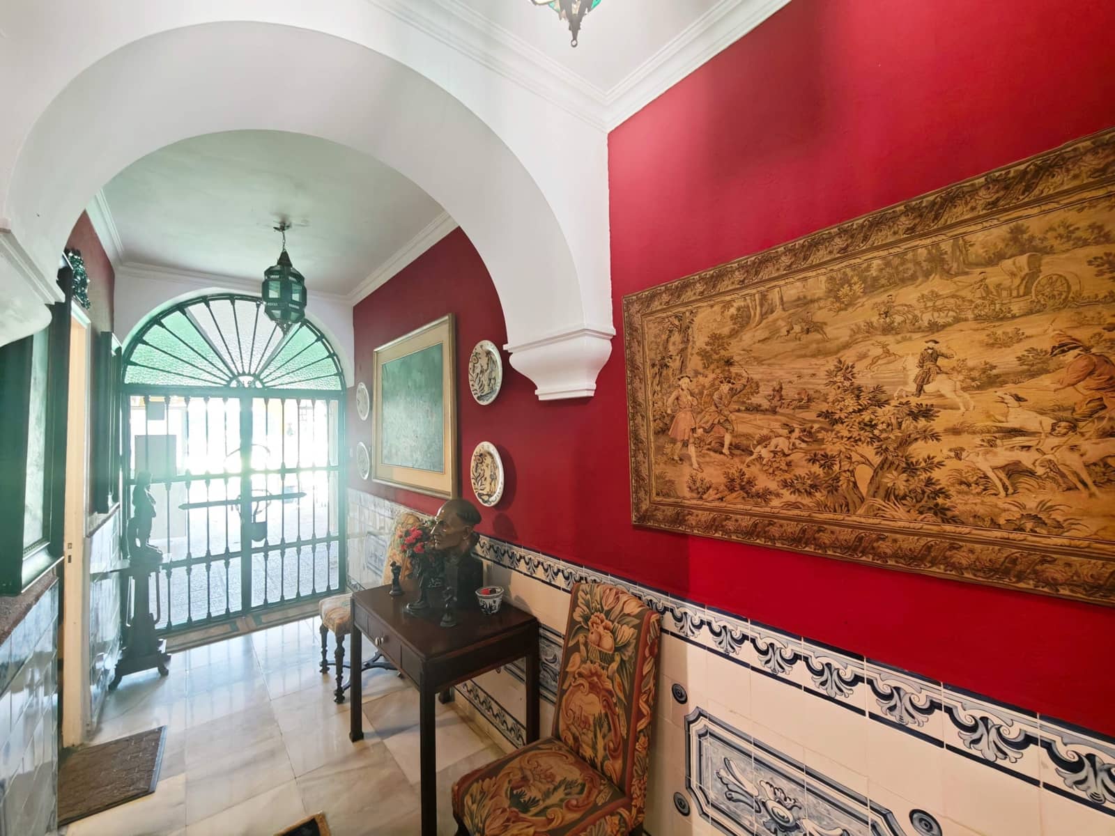 15 bedroom Villa for sale in Algeciras - € 730,000 (Ref: 9784073)