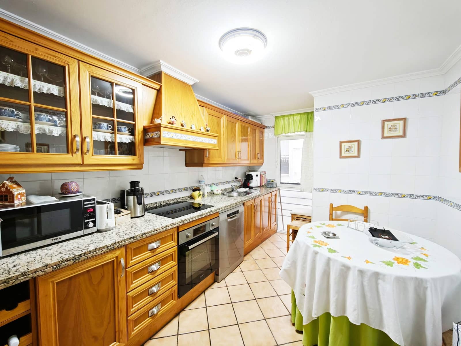 3 slaapkamer Flat te koop in Algeciras met garage - € 155.000 (Ref: 9784074)