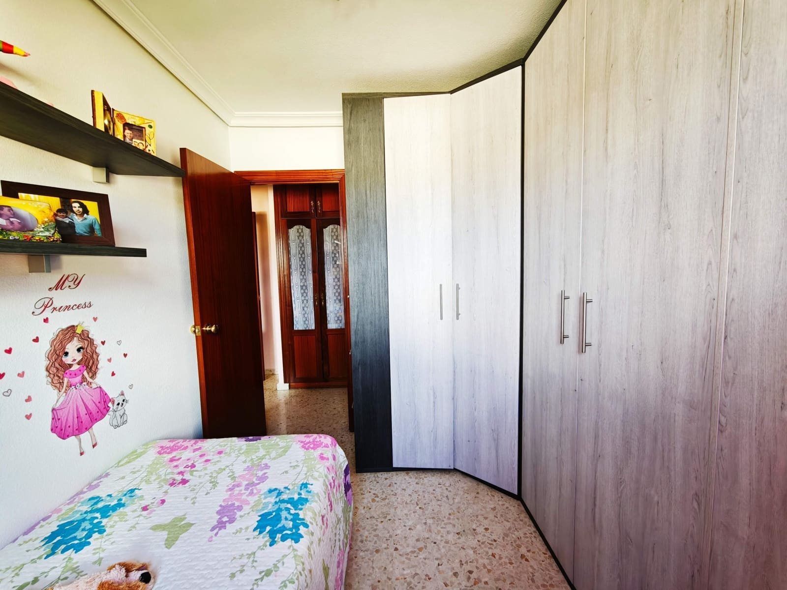 3 slaapkamer Flat te koop in Algeciras met garage - € 155.000 (Ref: 9784074)