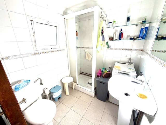 Działka budowlana na sprzedaż w La Línea de la Concepción - 600 000 € (Ref: 9788423)