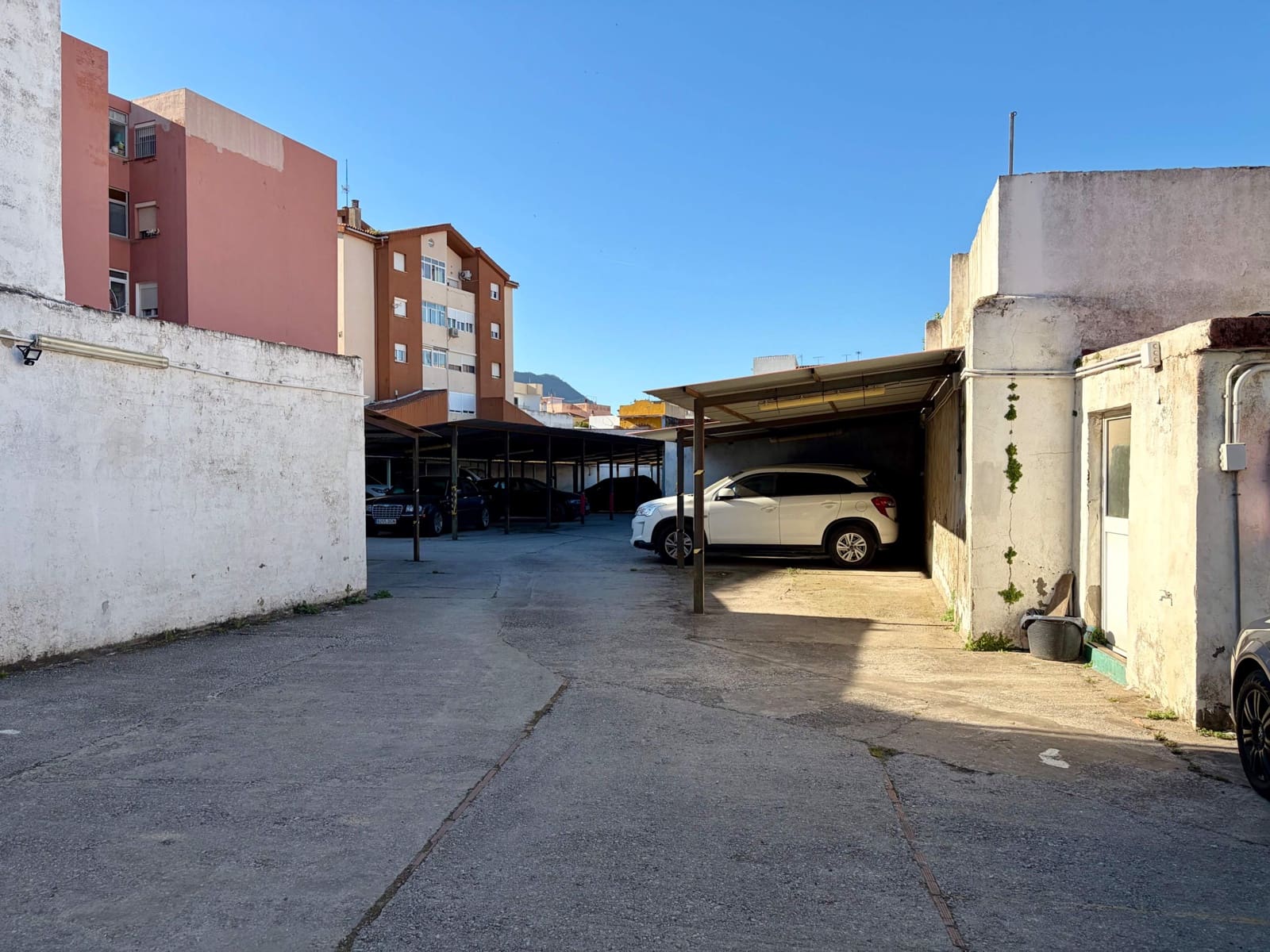 Byggegrund til salg i La Linea de la Concepcion - € 600.000 (Ref: 9788423)