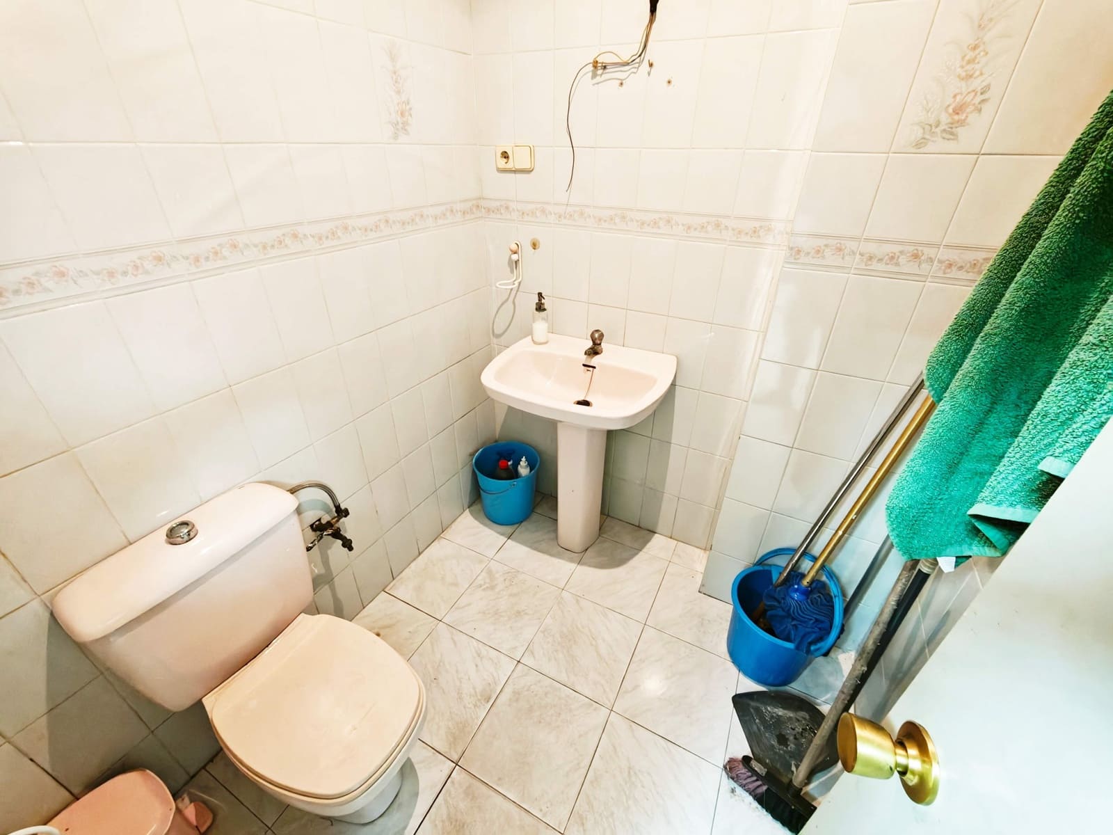 Virksomhed til salg i Algeciras - € 115.000 (Ref: 9788424)