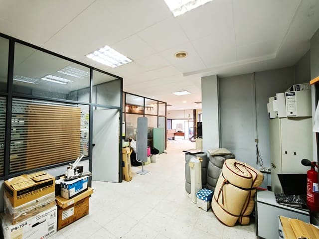 Bedrift til salgs i Algeciras - € 115 000 (Ref: 9788424)