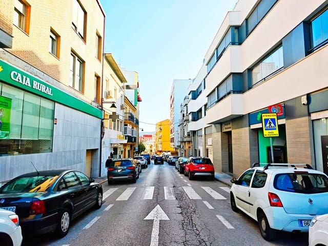 Bedrift til salgs i Algeciras - € 115 000 (Ref: 9788424)