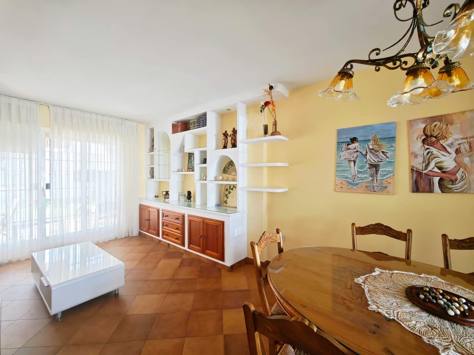 4 soveværelse Villa til salg i Algeciras med swimmingpool - € 650.000 (Ref: 9788425)