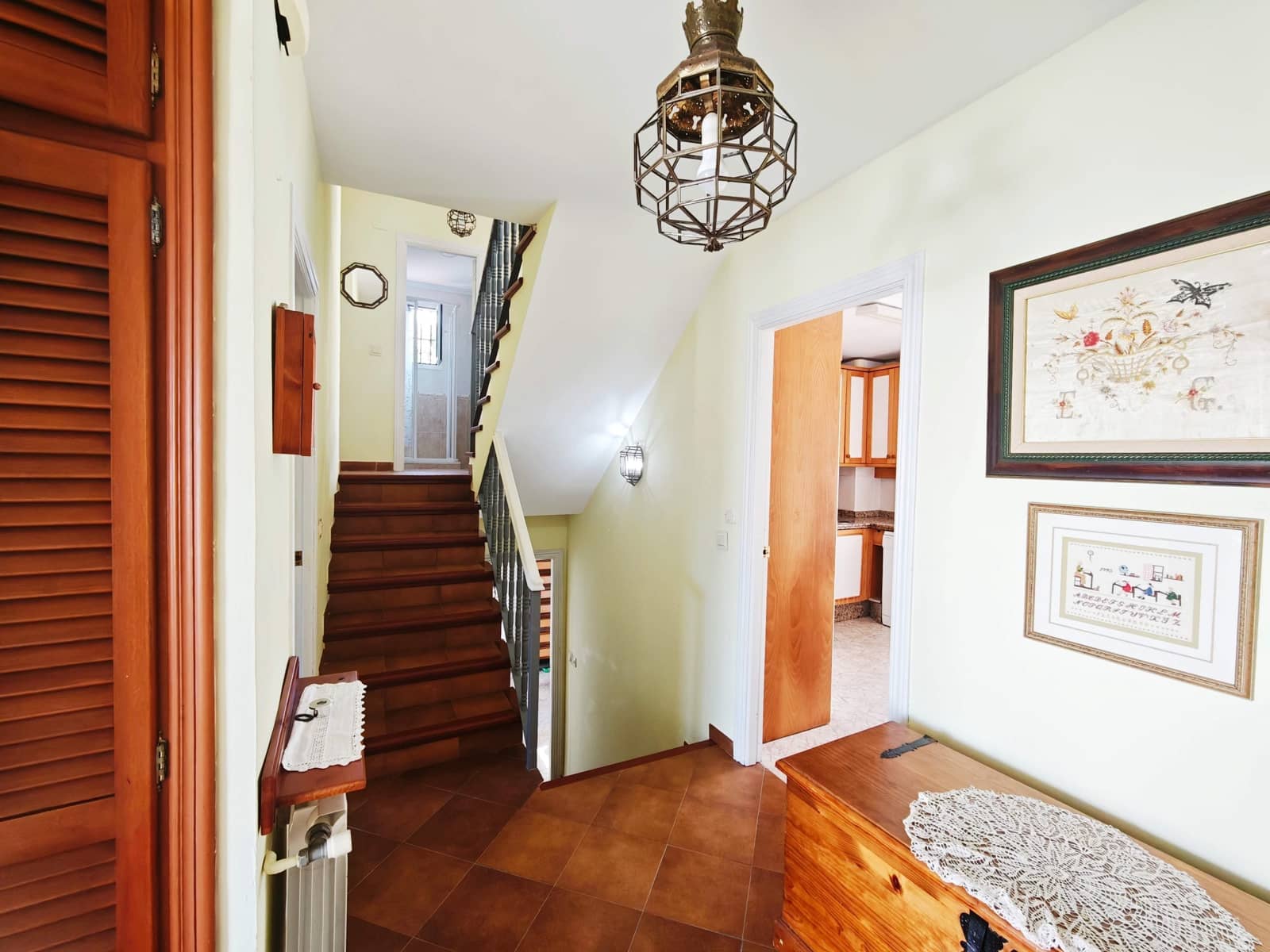 4 soveværelse Villa til salg i Algeciras med swimmingpool - € 650.000 (Ref: 9788425)