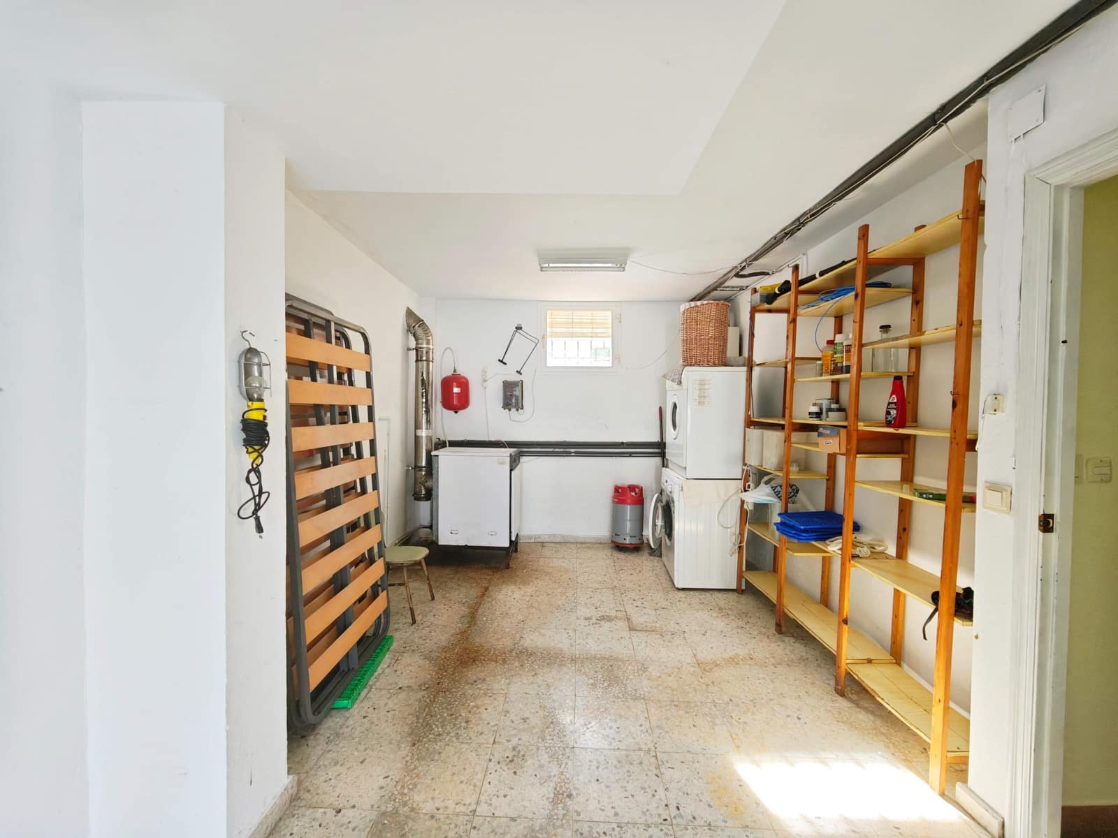 4 soveværelse Villa til salg i Algeciras med swimmingpool - € 650.000 (Ref: 9788425)