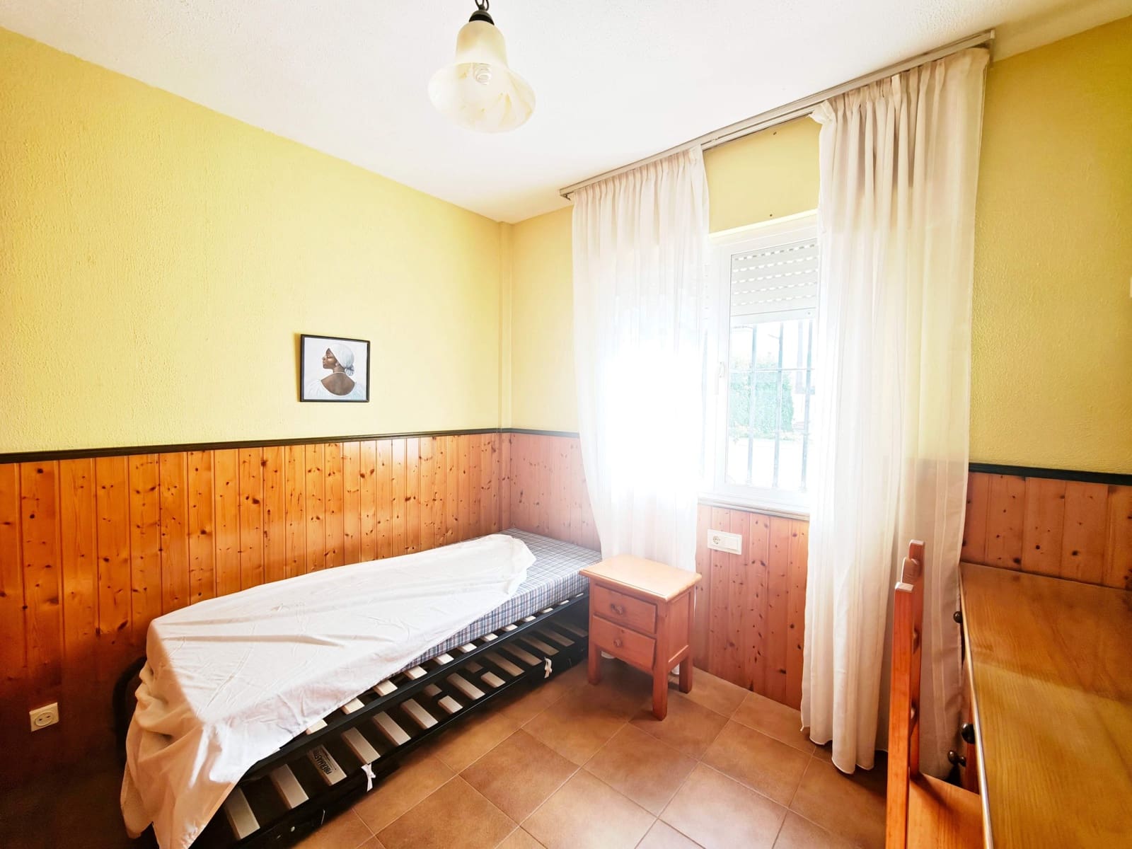 4 soveværelse Villa til salg i Algeciras med swimmingpool - € 650.000 (Ref: 9788425)