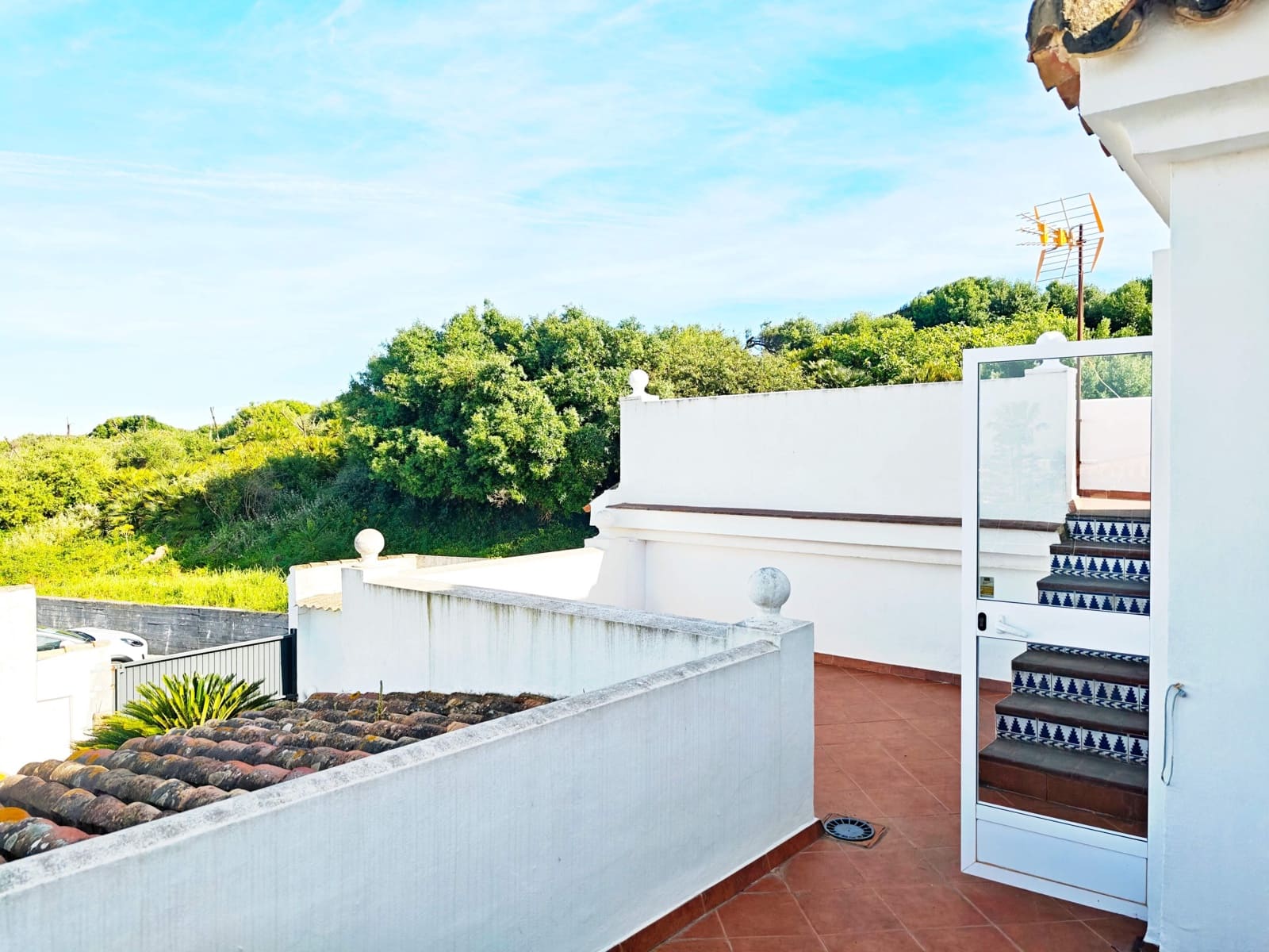 4 soveværelse Villa til salg i Algeciras med swimmingpool - € 650.000 (Ref: 9788425)