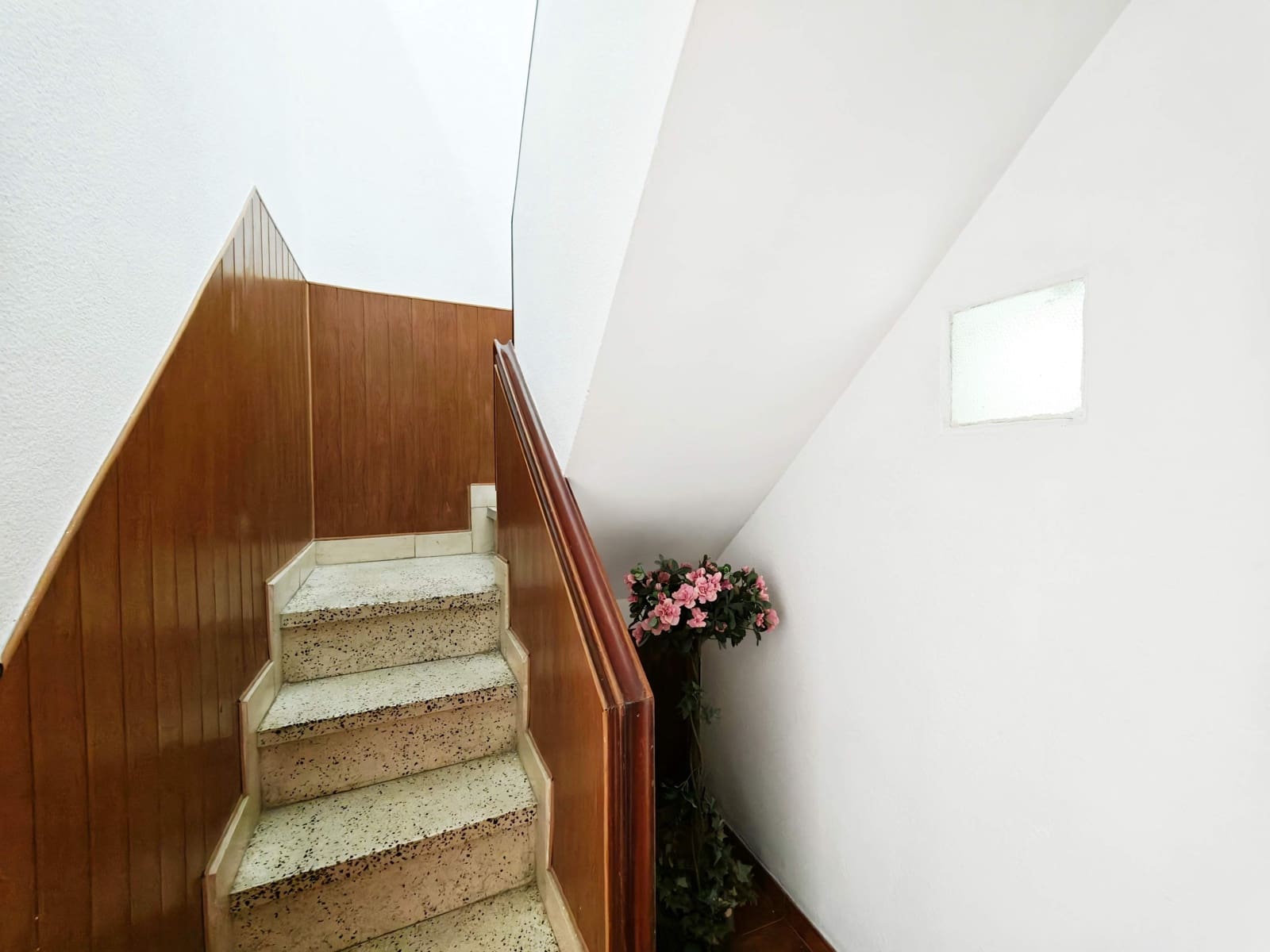 5 soverom Hus til salgs i Algeciras - € 190 000 (Ref: 9788426)