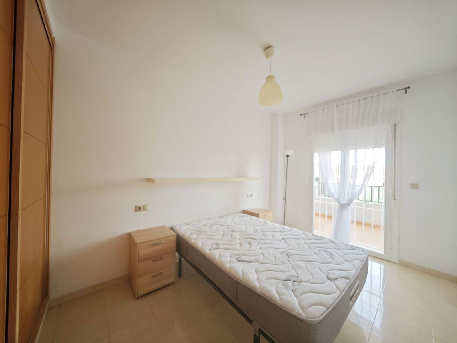 3 sovrum Lägenhet till salu i La Linea de la Concepcion med pool - 200 000 € (Ref: 9791081)