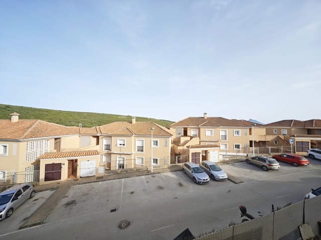 3 slaapkamer Flat te koop in La Línea de la Concepción met zwembad - € 200.000 (Ref: 9791081)