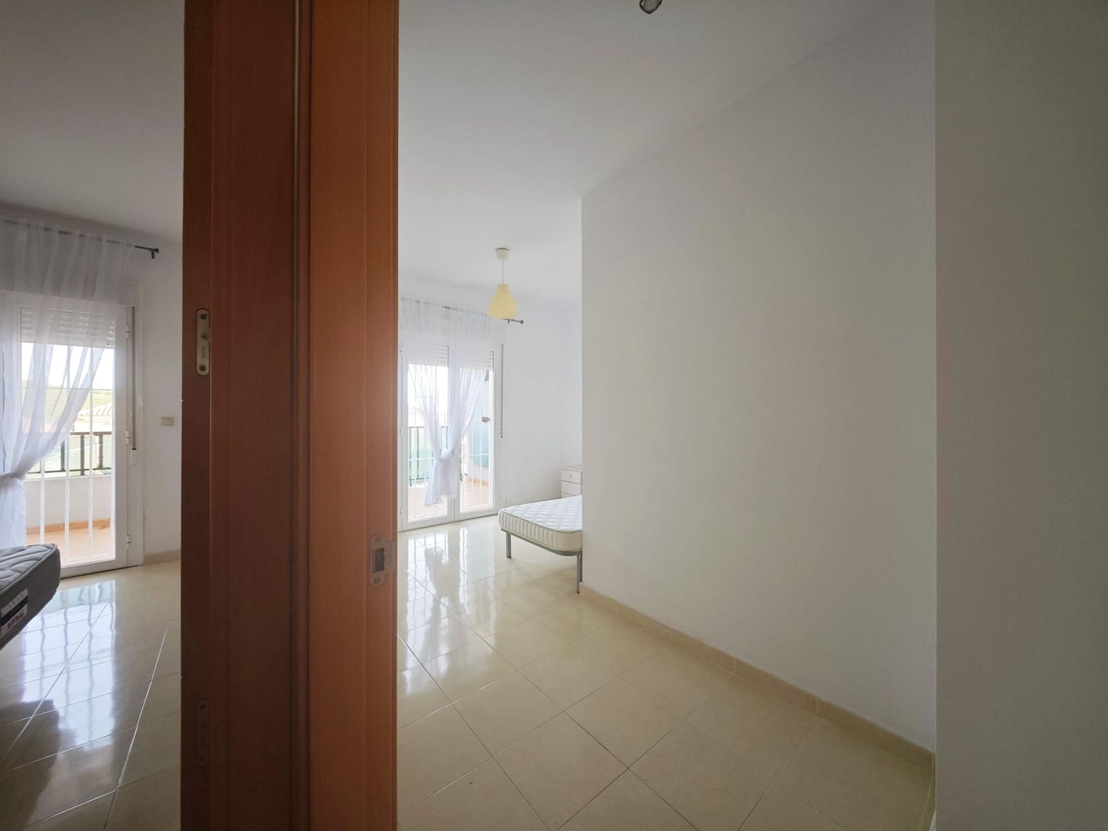 3 sovrum Lägenhet till salu i La Linea de la Concepcion med pool - 200 000 € (Ref: 9791081)