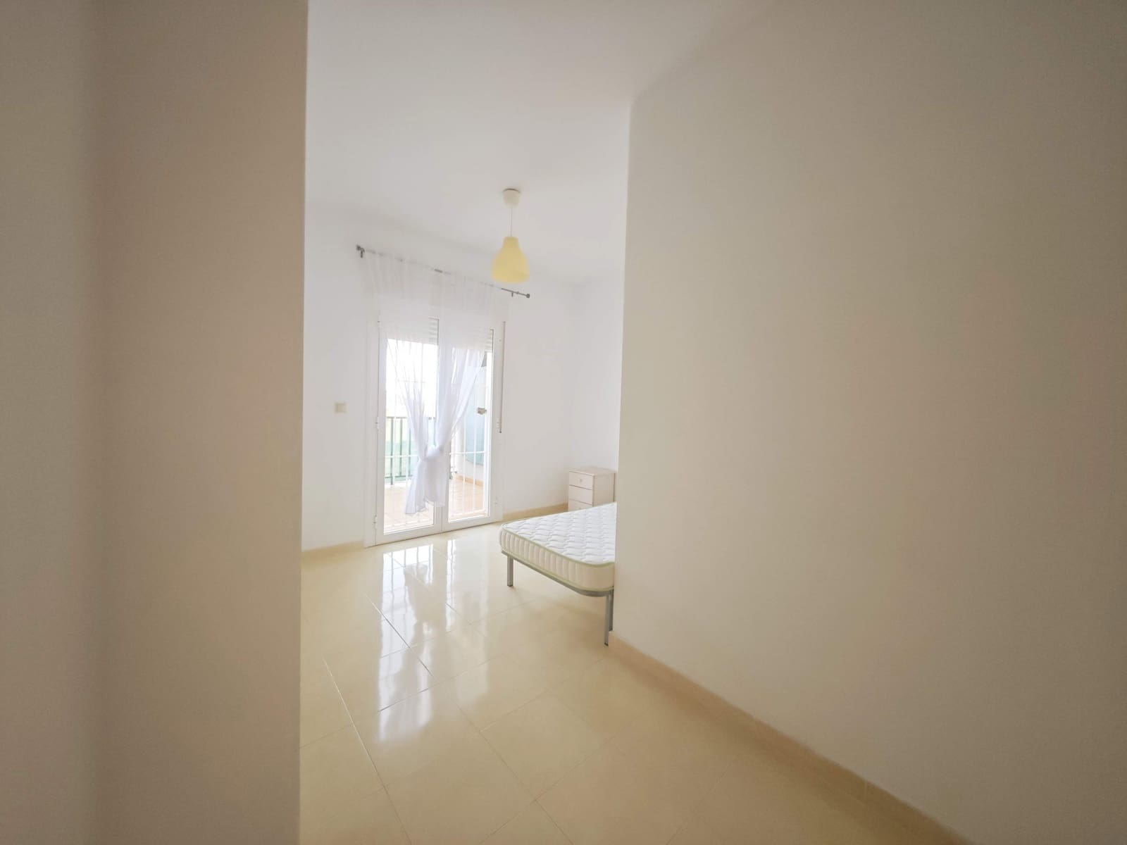 3 sovrum Lägenhet till salu i La Linea de la Concepcion med pool - 200 000 € (Ref: 9791081)