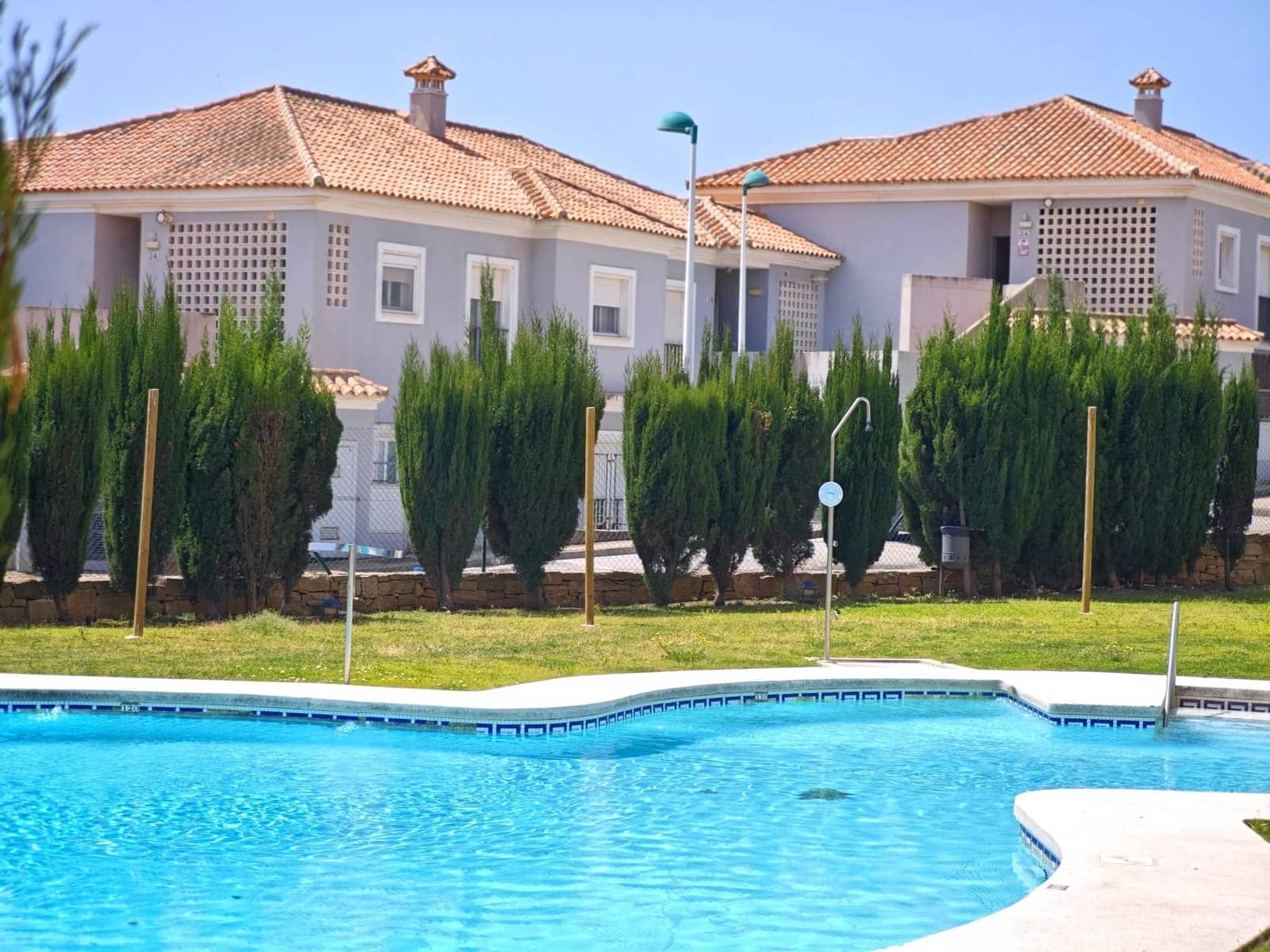 3 sovrum Lägenhet till salu i La Linea de la Concepcion med pool - 200 000 € (Ref: 9791081)