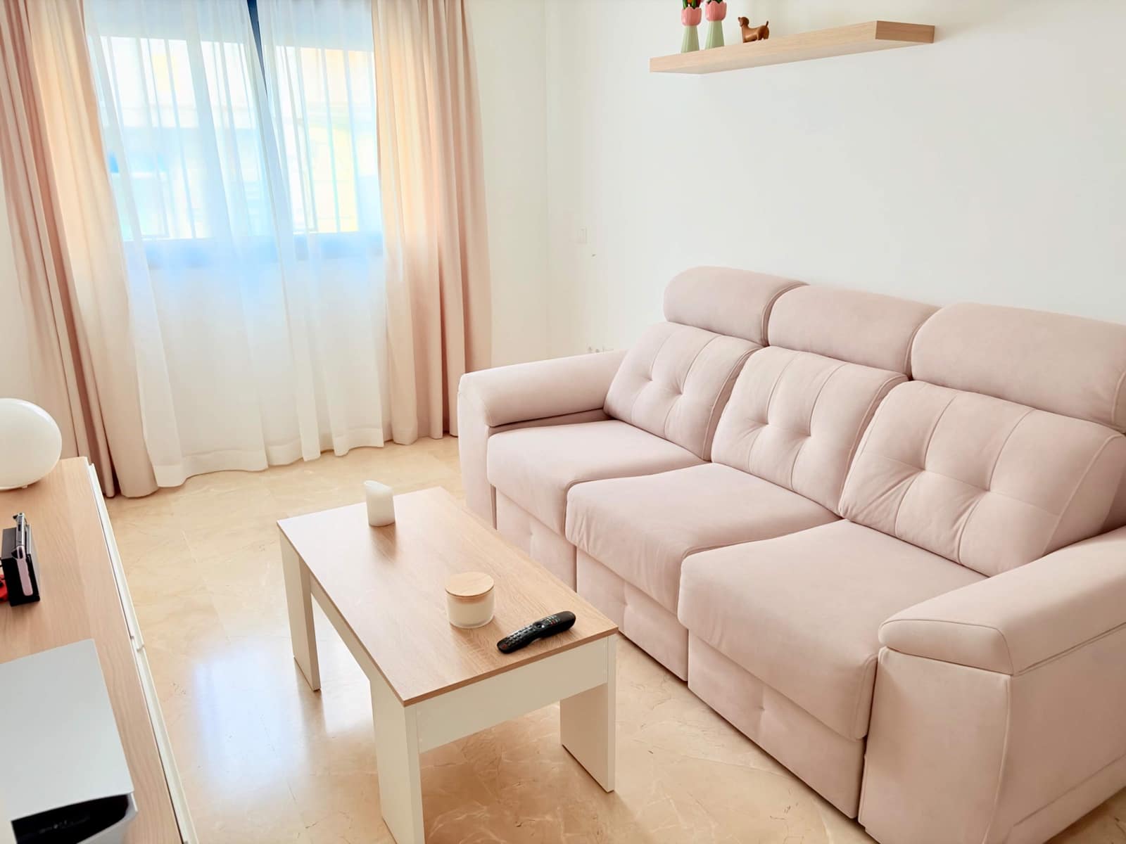 2 soverom Rekkehus til salgs i La Linea de la Concepcion med garasje - € 210 000 (Ref: 9797144)