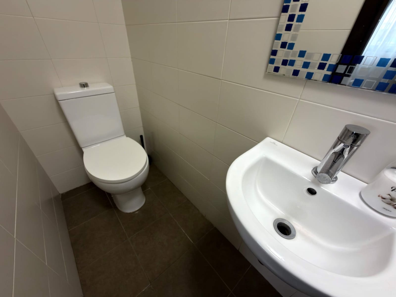 2 soverom Rekkehus til salgs i La Linea de la Concepcion med garasje - € 210 000 (Ref: 9797144)