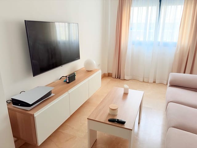 2 soverom Rekkehus til salgs i La Línea de la Concepción med garasje - € 210 000 (Ref: 9797144)