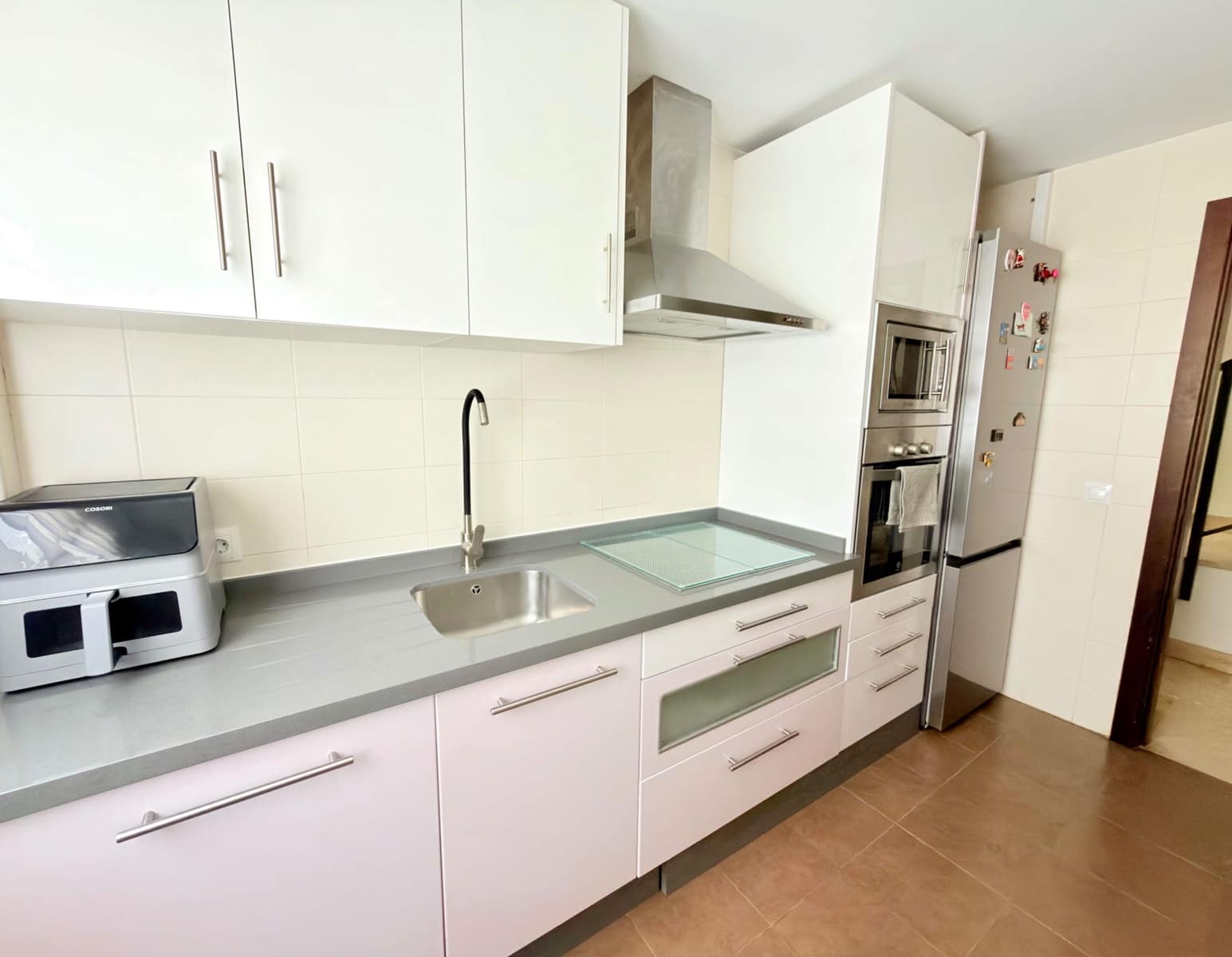 2 soverom Rekkehus til salgs i La Linea de la Concepcion med garasje - € 210 000 (Ref: 9797144)