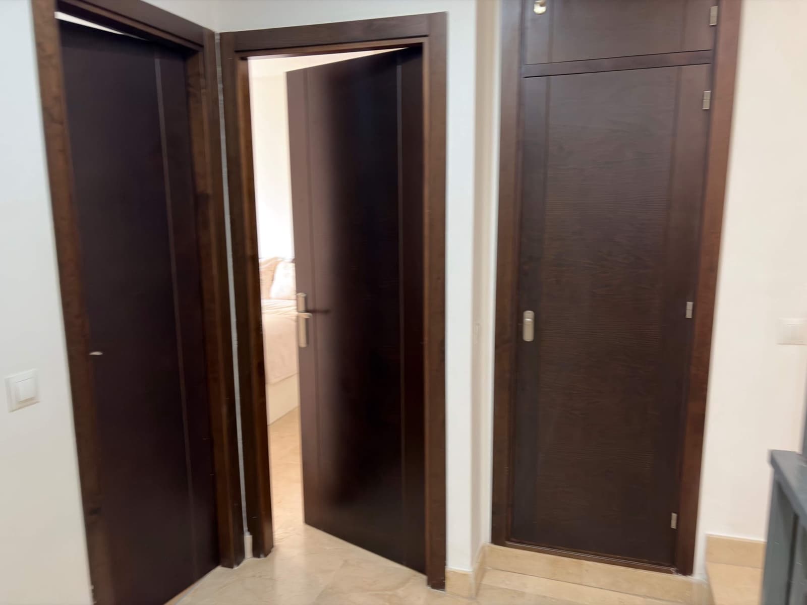 2 soverom Rekkehus til salgs i La Linea de la Concepcion med garasje - € 210 000 (Ref: 9797144)