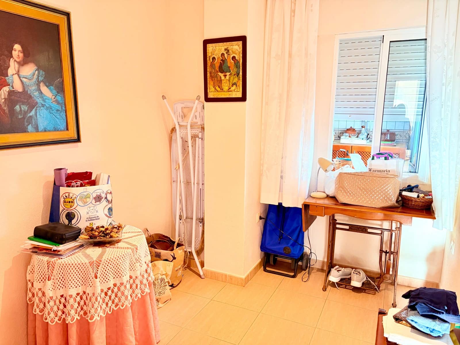 4 quarto Apartamento para venda em La Linea de la Concepcion - 265 000 € (Ref: 9804317)