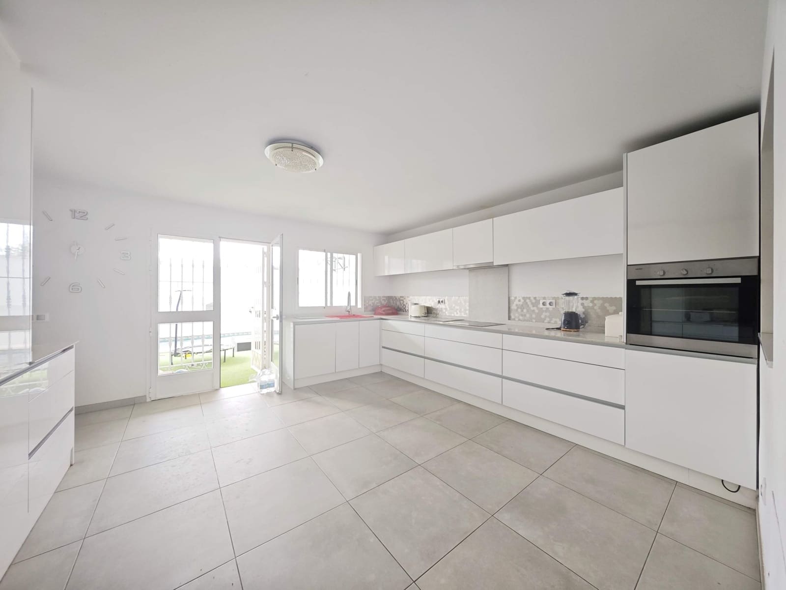 3 quarto Moradia em Banda para venda em Casares com piscina - 425 000 € (Ref: 9818260)