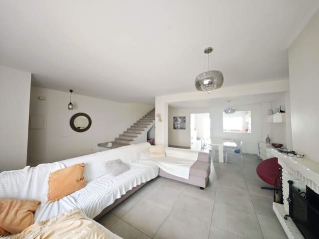 3 quarto Moradia em Banda para venda em Casares com piscina - 425 000 € (Ref: 9818260)