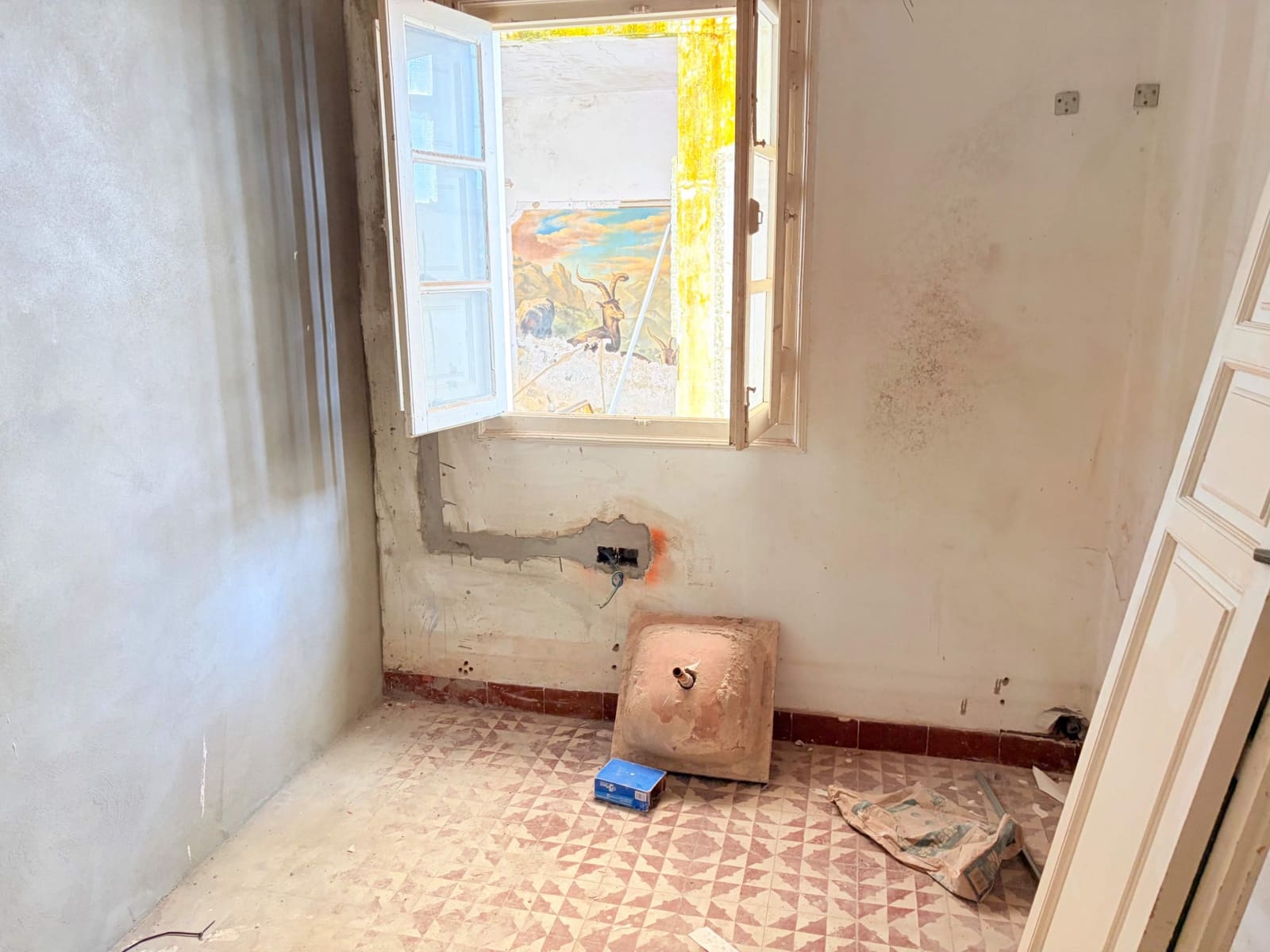 4 sovrum Hus till salu i La Linea de la Concepcion - 190 000 € (Ref: 9831566)