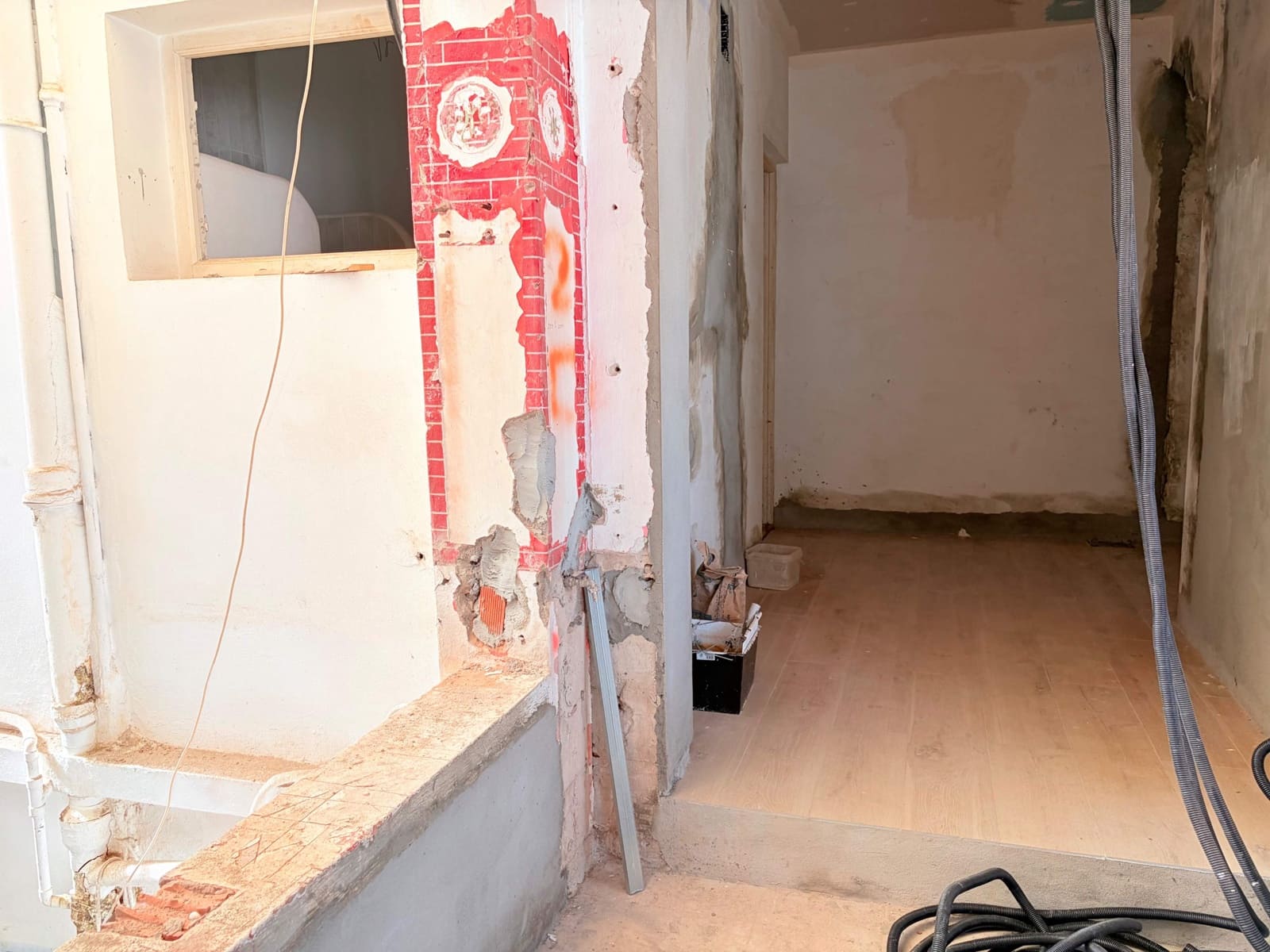 4 sovrum Hus till salu i La Linea de la Concepcion - 190 000 € (Ref: 9831566)