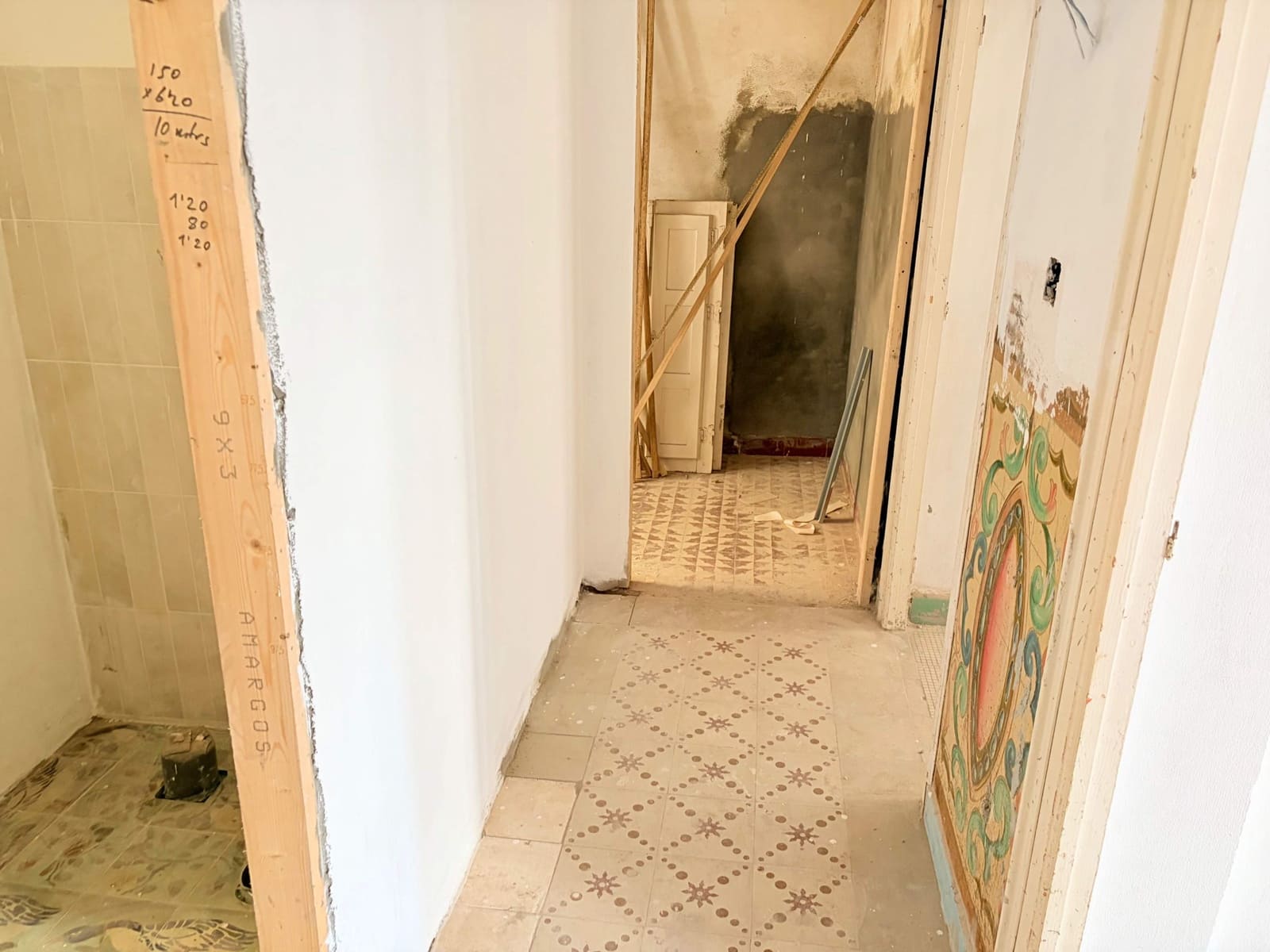 4 sovrum Hus till salu i La Linea de la Concepcion - 190 000 € (Ref: 9831566)