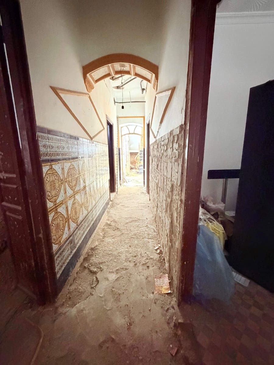 4 sovrum Hus till salu i La Linea de la Concepcion - 190 000 € (Ref: 9831566)