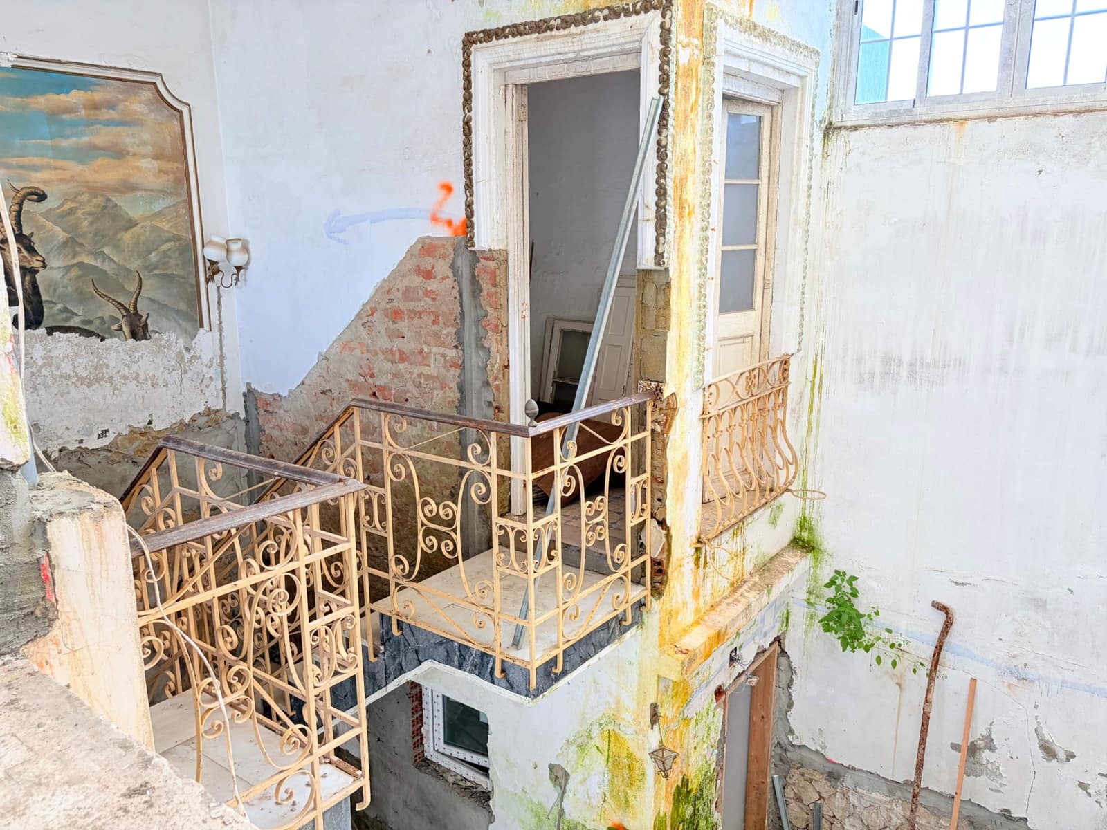4 sovrum Hus till salu i La Linea de la Concepcion - 190 000 € (Ref: 9831566)