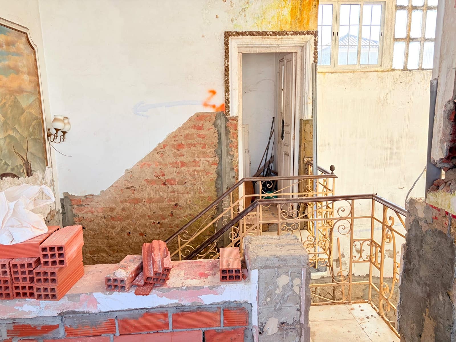 4 sovrum Hus till salu i La Linea de la Concepcion - 190 000 € (Ref: 9831566)