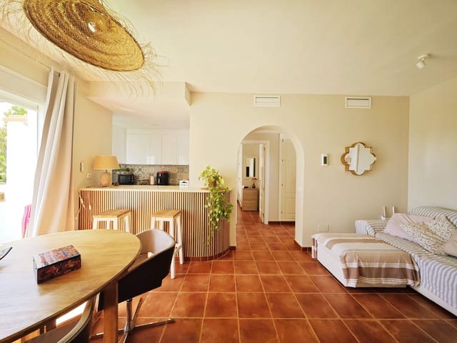 1 chambre Appartement à vendre à La Alcaidesa avec piscine - 200 000 € (Ref: 9839281)
