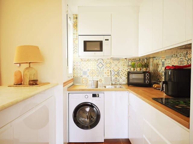 1 chambre Appartement à vendre à La Alcaidesa avec piscine - 200 000 € (Ref: 9839281)