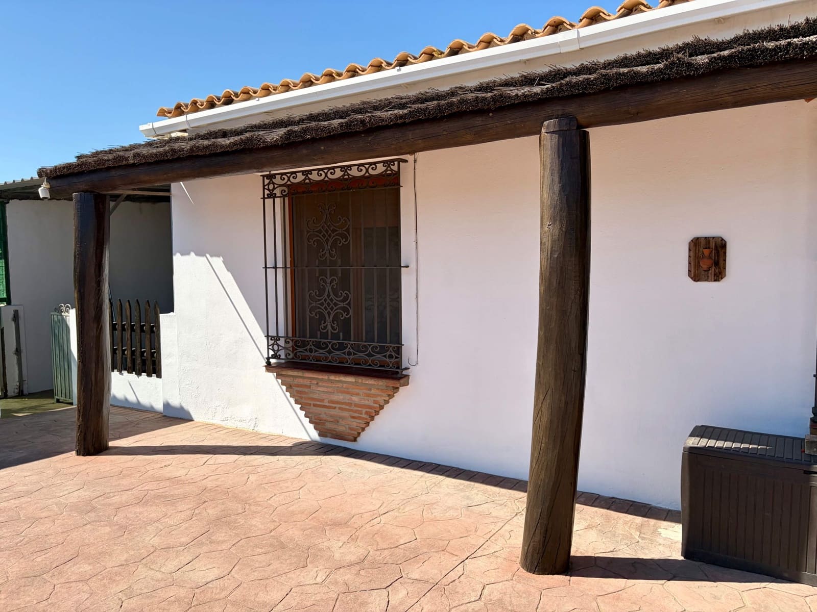 2 chambre Finca/Maison de Campagne à vendre à La Linea de la Concepcion avec piscine garage - 280 000 € (Ref: 9851792)