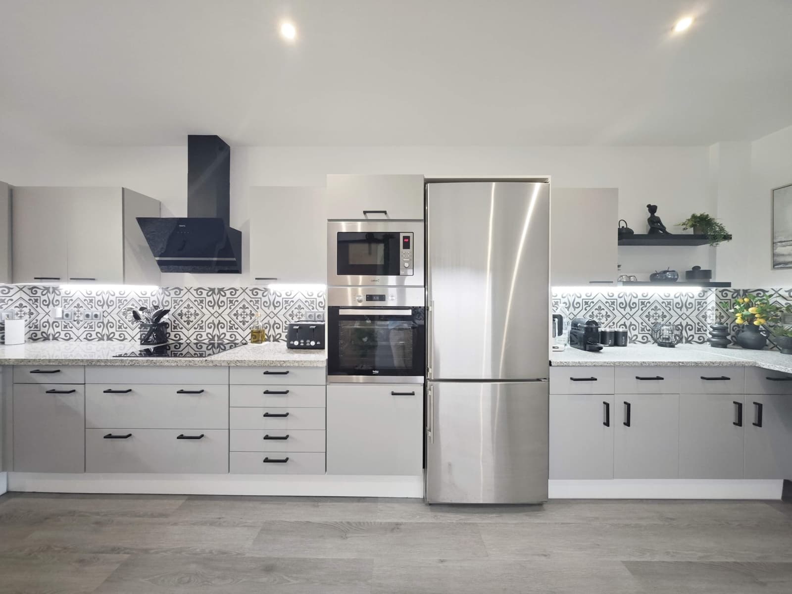 3 Zimmer Wohnung zu verkaufen in Sotogrande mit Pool Garage - 525.000 € (Ref: 9855495)