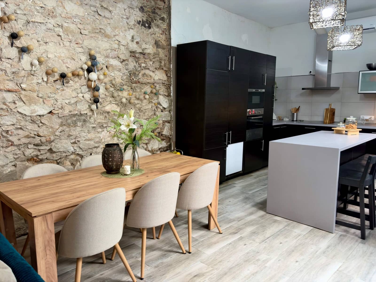 3 bedroom Townhouse for sale in La Linea de la Concepcion - € 675,000 (Ref: 9860127)