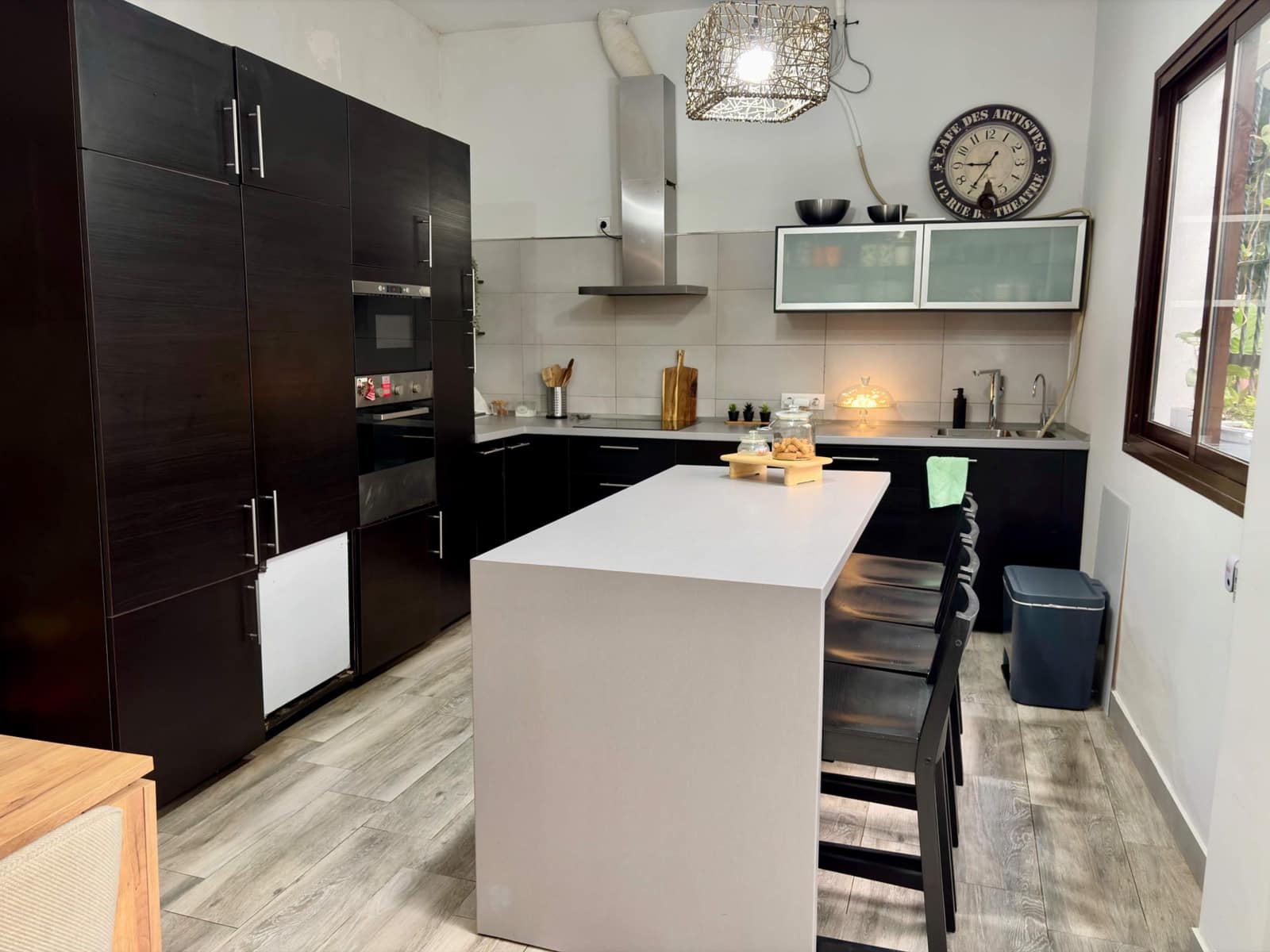 3 bedroom Townhouse for sale in La Linea de la Concepcion - € 675,000 (Ref: 9860127)